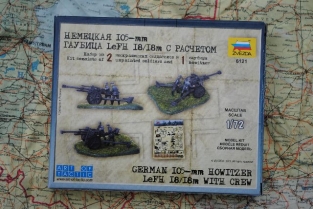 Zvezda 6121  German 105mm HOWITZER with Crew